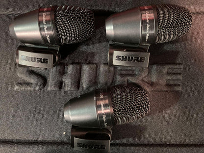 Shure PG ALTA 7-Piece Drum Microphone Kit for Performing and Recording Drummers - Includes Mics, Mounts and Cables with options for Kick Drums, Snare, Rack/Floor Toms, Congas and Cymbals (PGADRUMKIT7) — view 2
