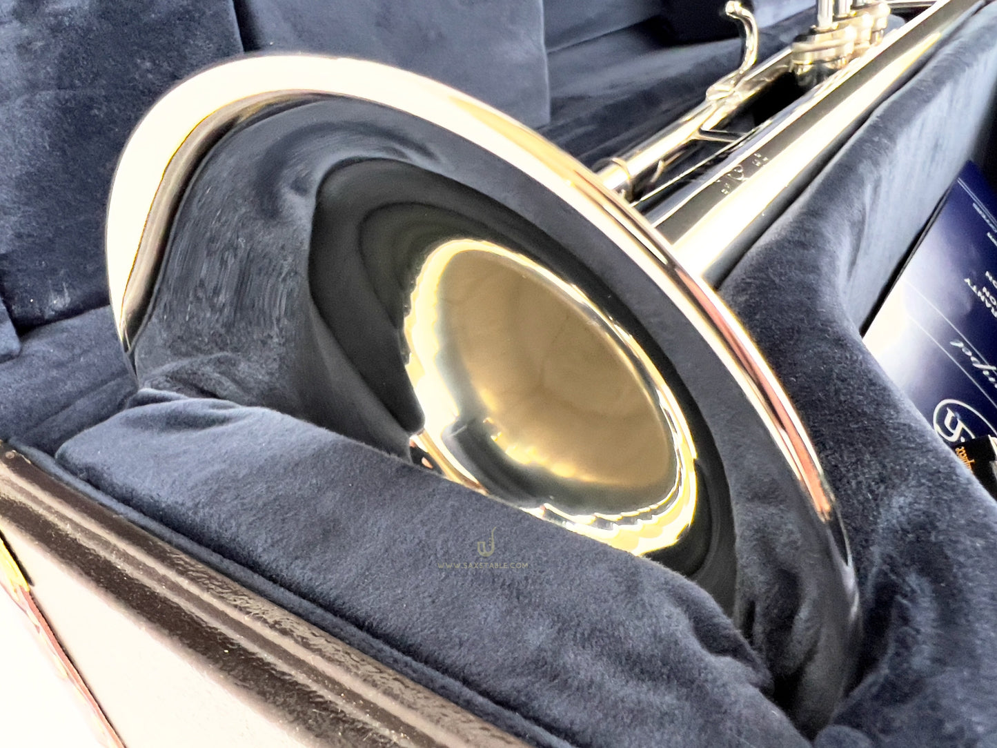 Bach Stradivarius 180S37 Pro Silver Plated Trumpet — view 9